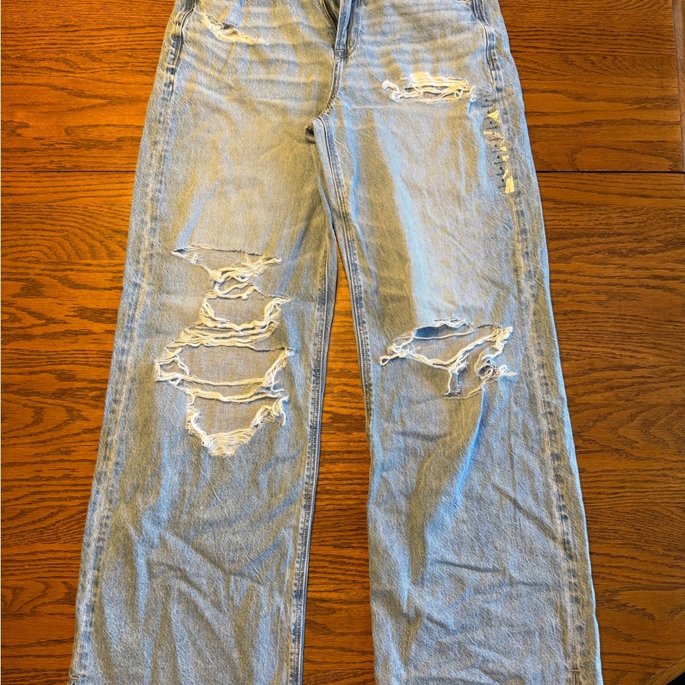 American Eagle Outfitters Super High-Rise Baggy Jeans